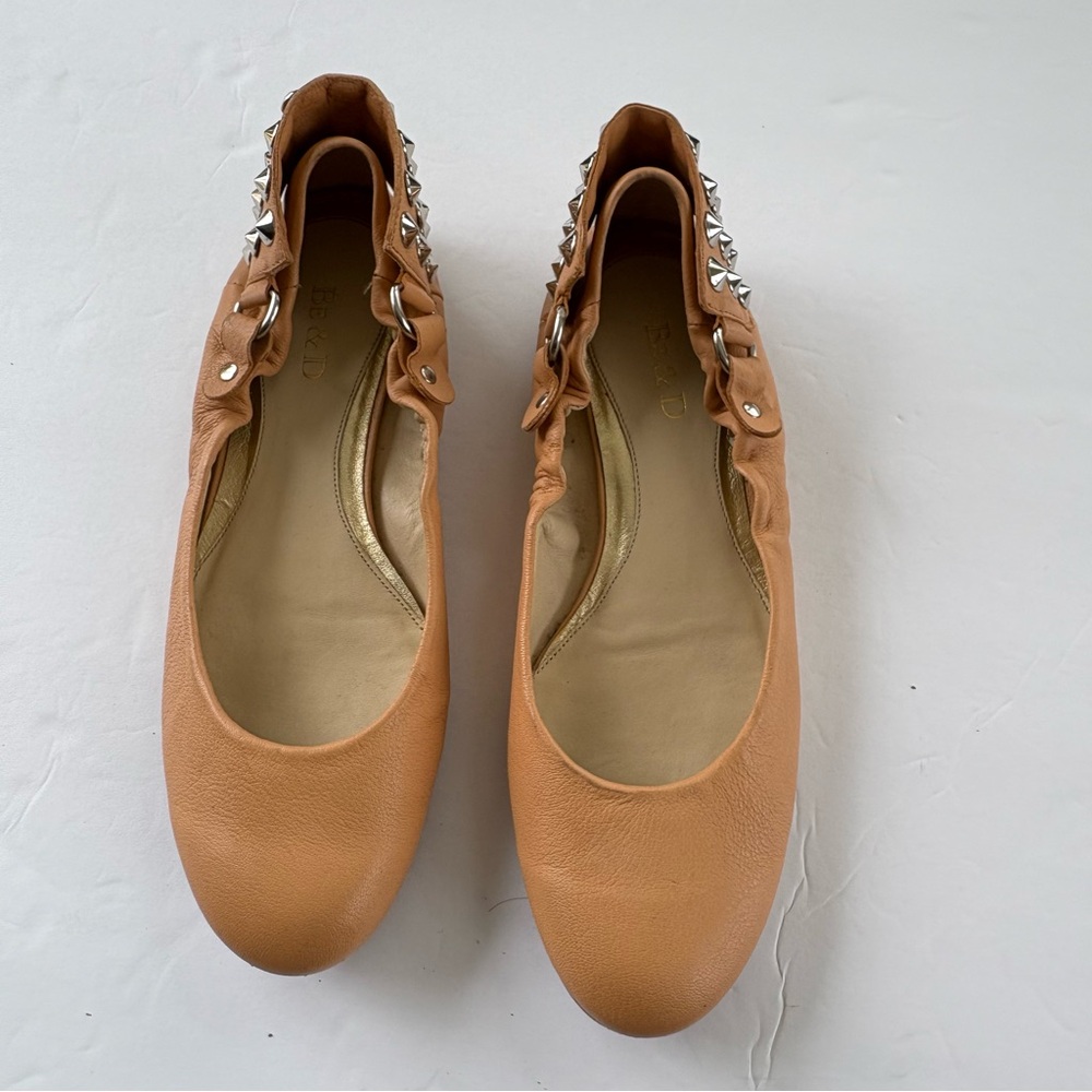 Be & D Tan Leather Ballet Flats with Silver Studs - Size 37